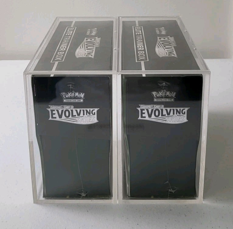 Sword & Shield Evolving Skies Elite Trainer Box (ETB) Set of 2 *NEAR MINT SEALS*
