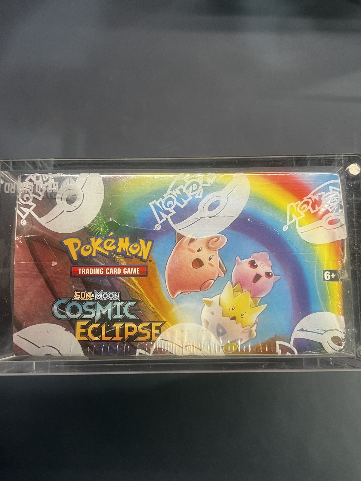 Pokemon booster box Sun&Moon Cosmic Eclipse Sealed Near Mint condition