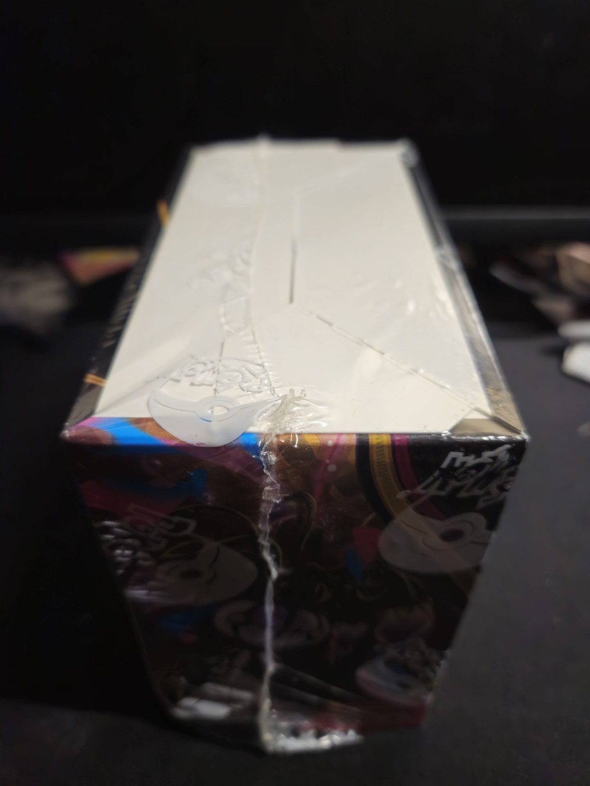 Pokémon TCG: Mega Evolution Pitch Black Booster Display Box (36 Packs)