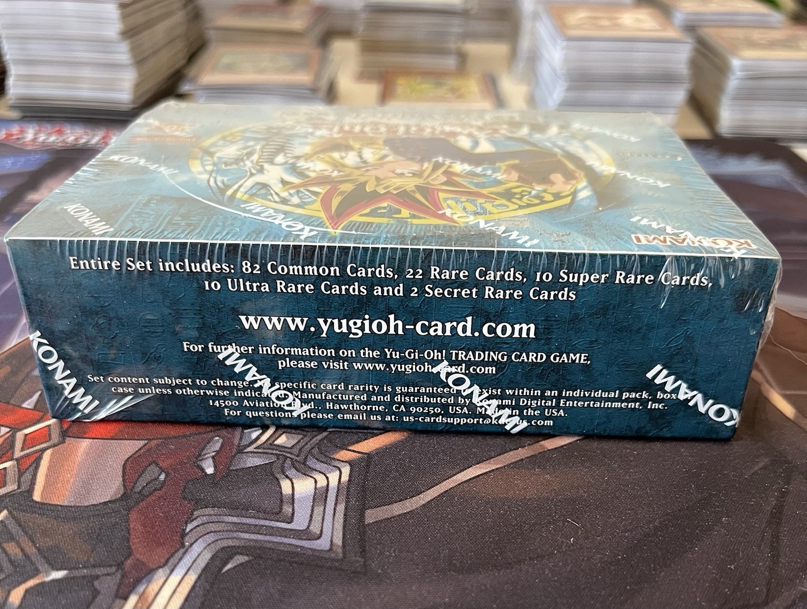 Yugioh! Legend of Blue-Eyes White Dragon Booster Box (25th Anniversary) Sealed