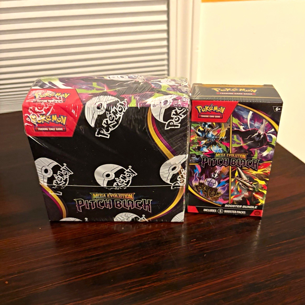 Pokémon TCG Mega Evolution Pitch Black Booster Box & Bundle Sealed