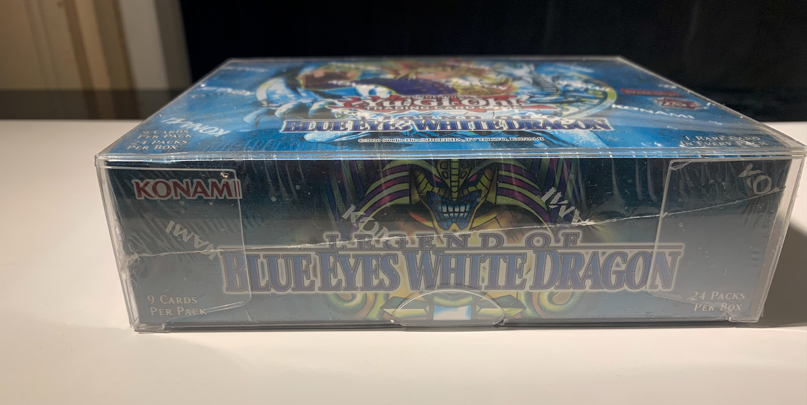 SEALED YGO Legend of Blue Eyes White Dragon Box 25th Anniversary w/Box Protector