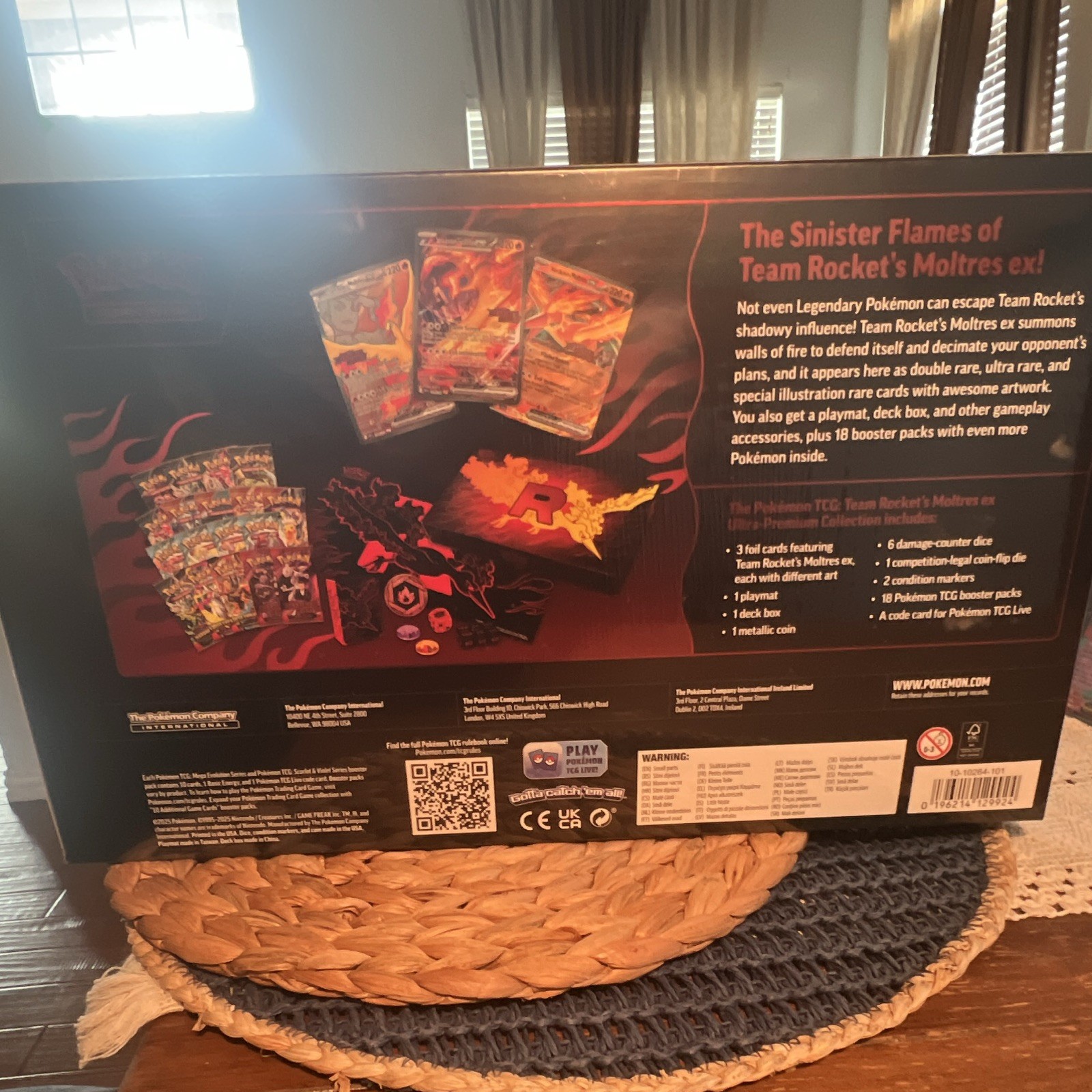 Pokémon TCG Team Rocket’s Moltres ex Ultra-Premium Collection Box 18 Packs