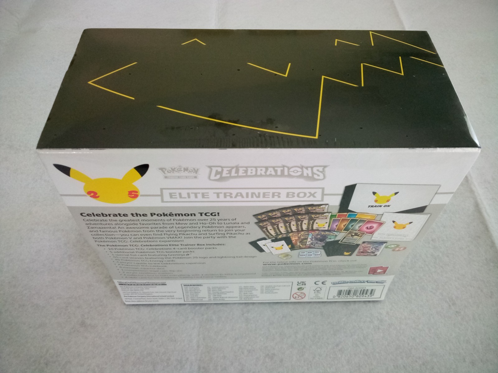 Pokémon Celebrations Elite Trainer Box (ETB) – Factory Sealed – Pokémon TCG