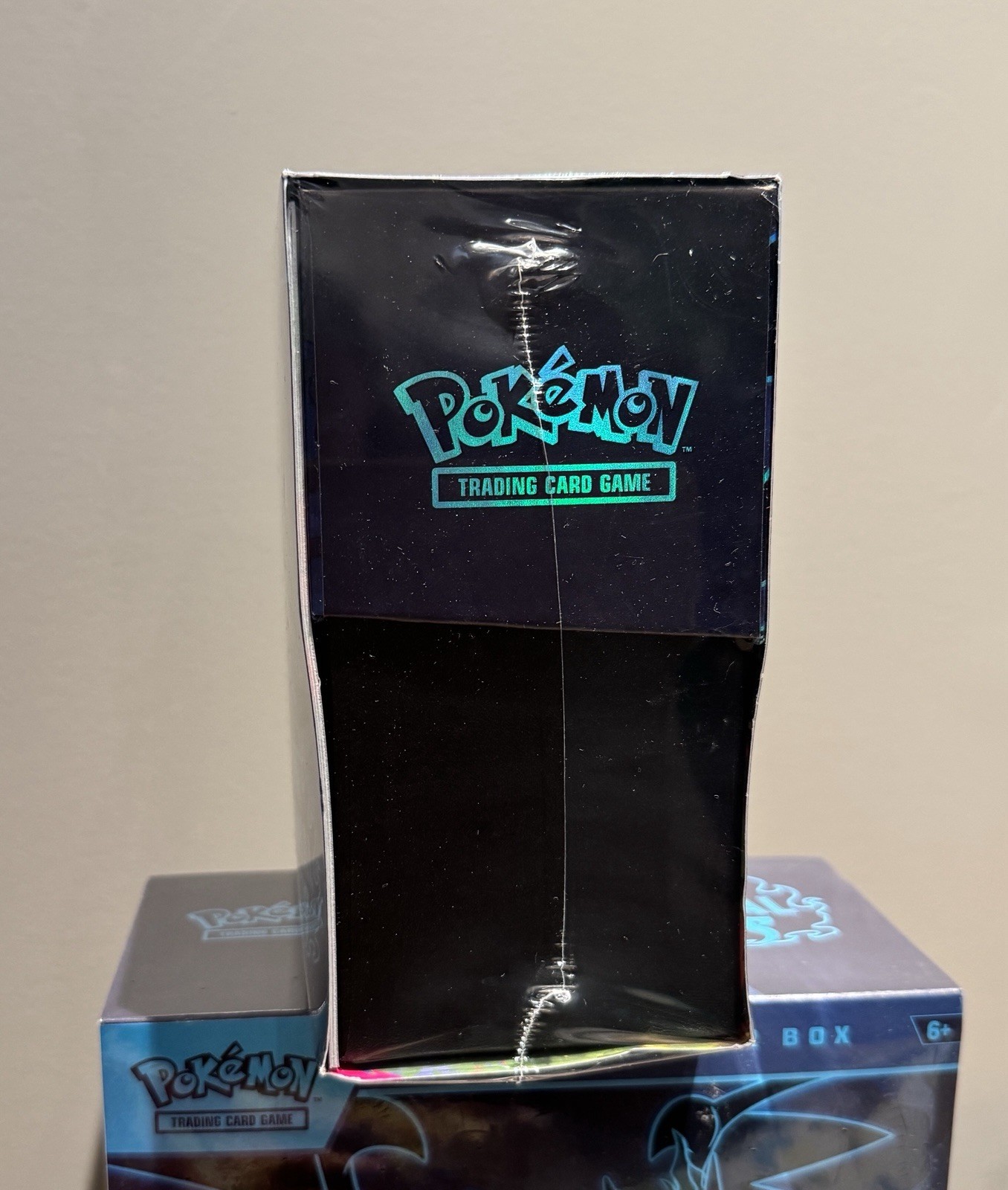 ETB- Pokémon Mega Evolution Phantasmal Flames Elite Trainer Box Mega Charizard