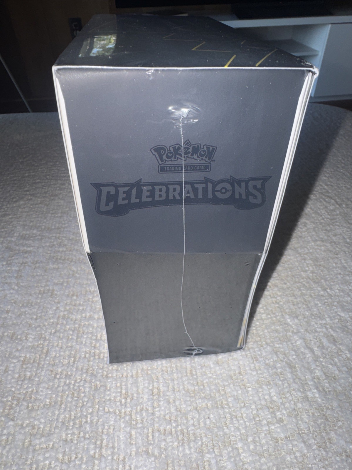 Pokémon TCG: 25th Anniversary Celebrations Elite Trainer Box (2021)