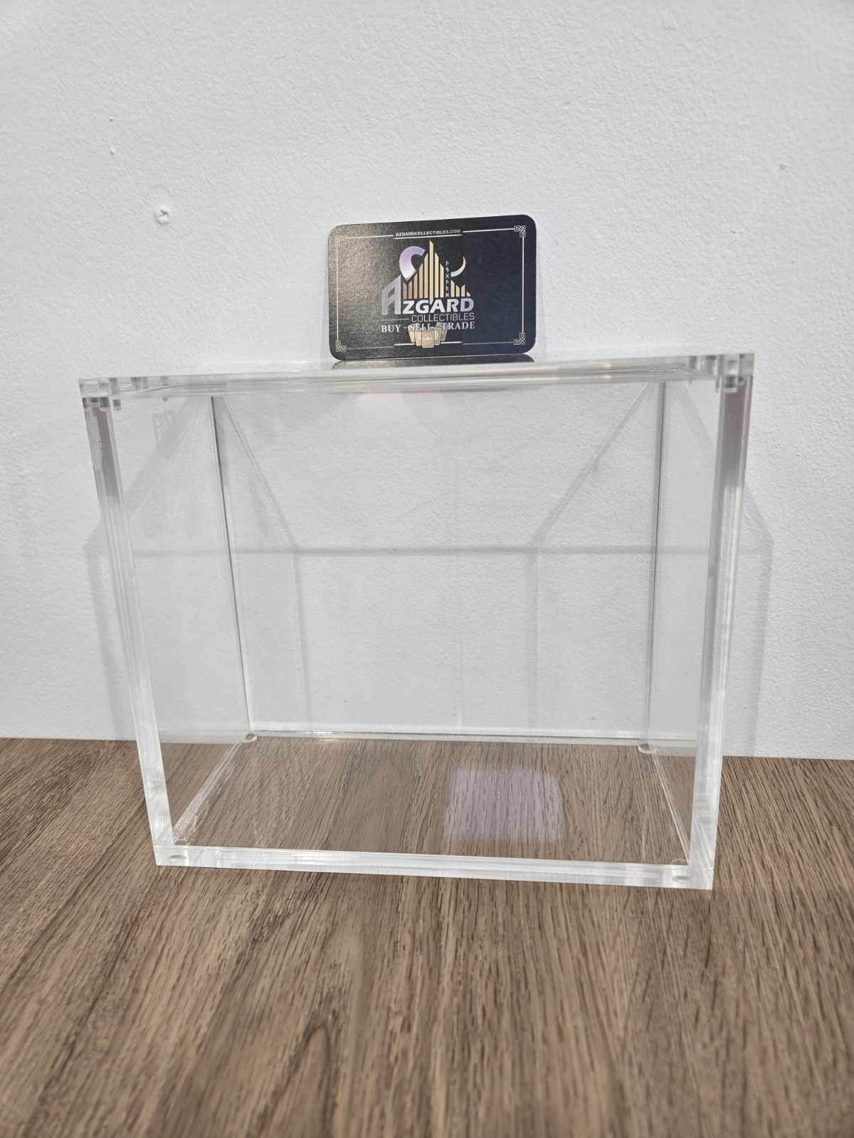 Pokemon TCG – Pokemon Celebrations Elite Trainer Box ETB – SEALED + Acrylic Case