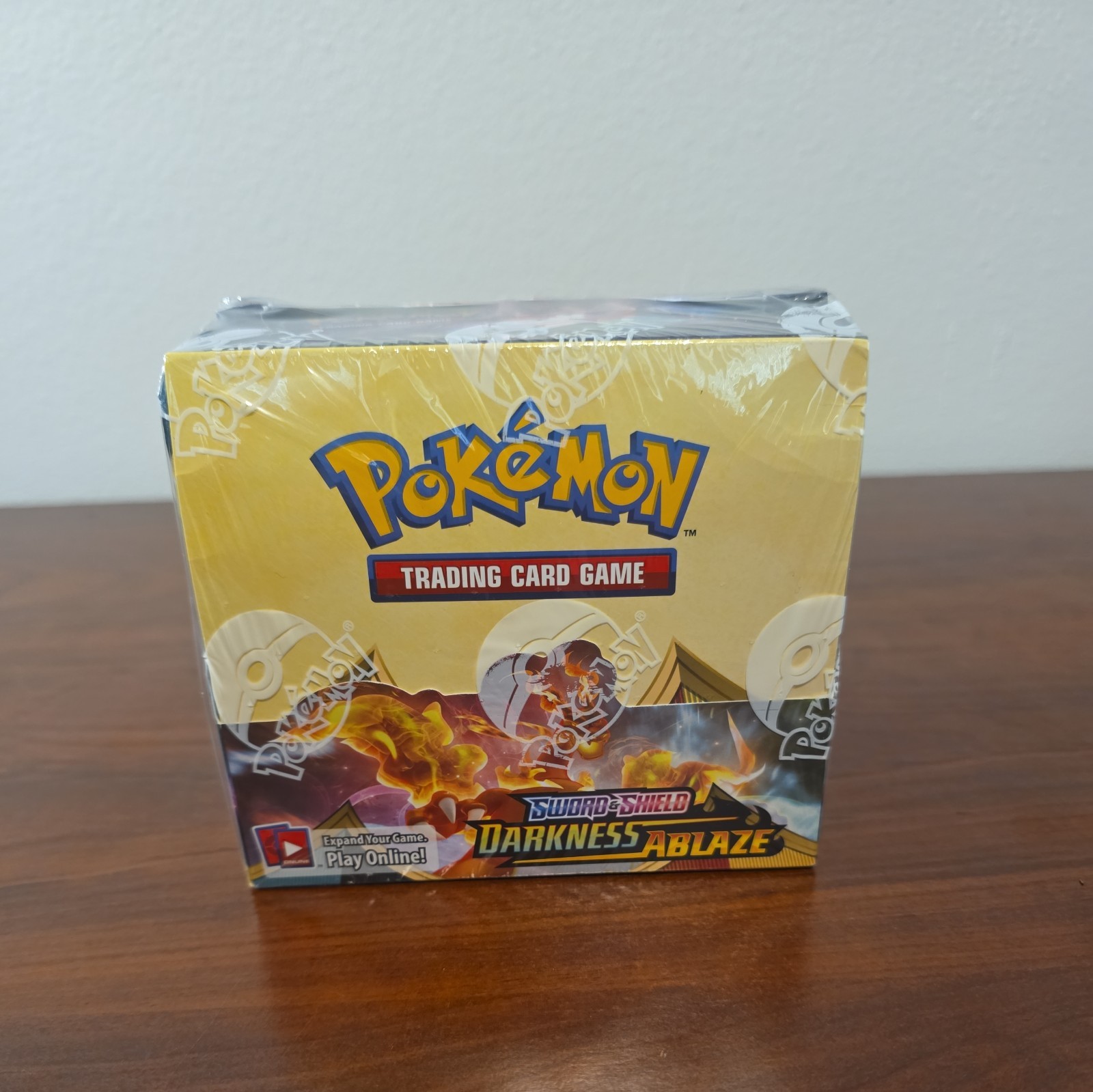Pokémon TCG Sword & Shield – Darkness Ablaze Booster Box – Factory Sealed / NEW