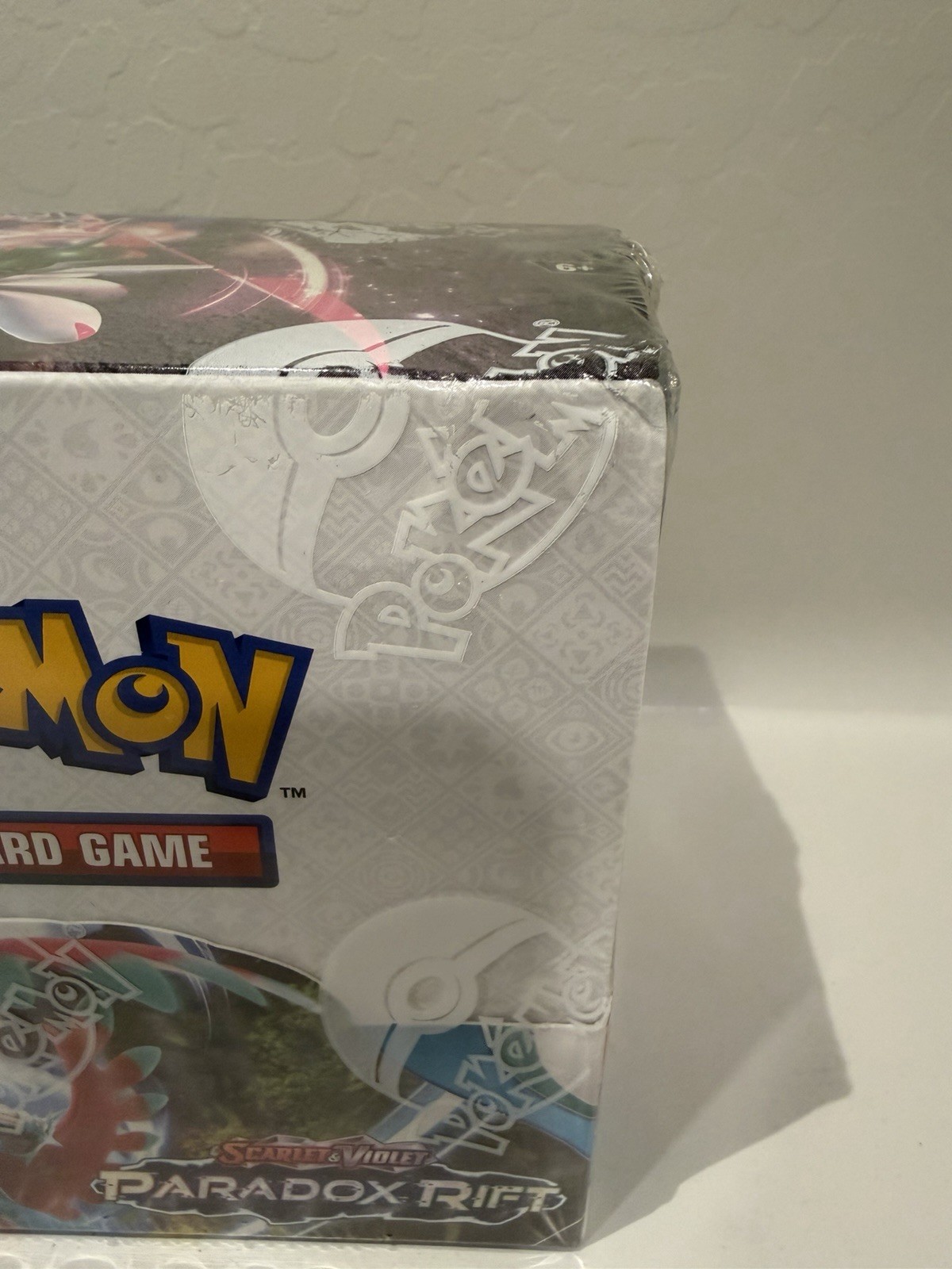 Pokemon TCG Paradox Rift Booster Box 36 Brand New Factory Sealed. **Minor dent**