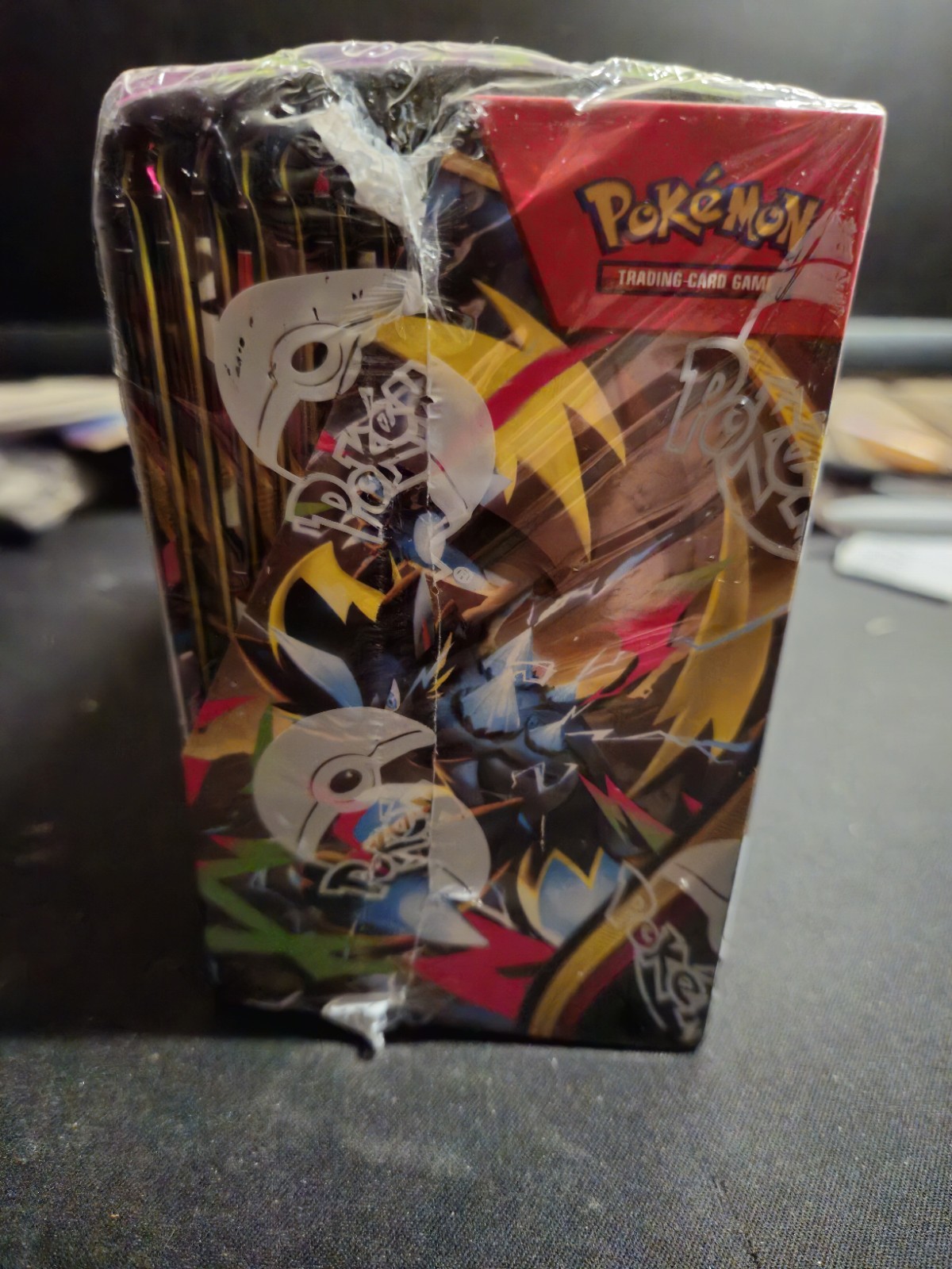 Pokémon TCG: Mega Evolution Pitch Black Booster Display Box (36 Packs)