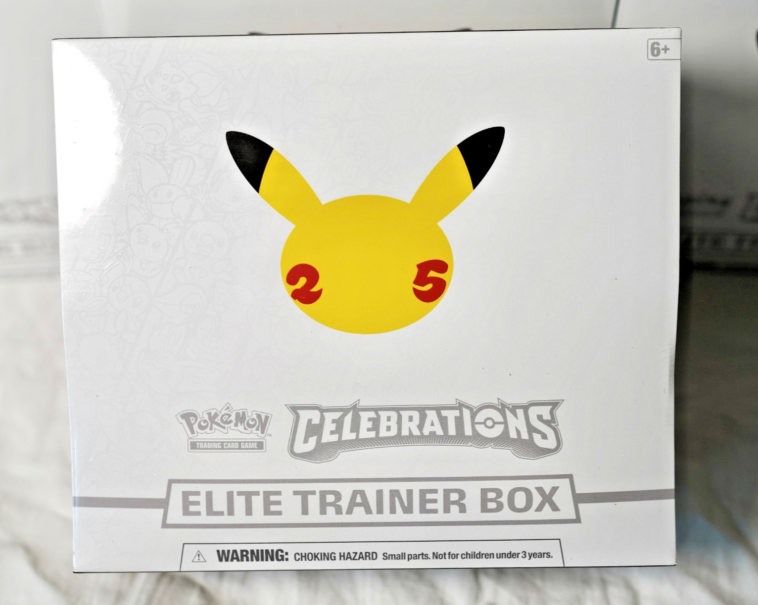 Pokemon CELEBRATIONS 25th Anniversary Elite Trainer Box Factory Sealed