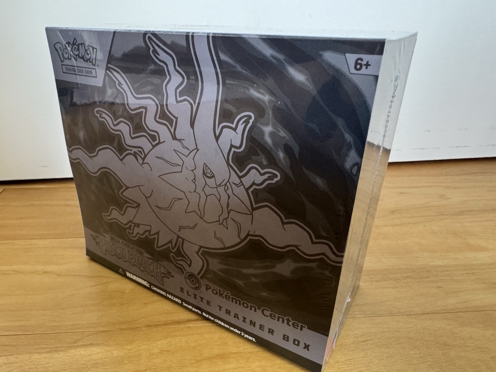 Pokémon TCG Mega Evolution Pitch Black Pokemon Center ETB, IN HAND