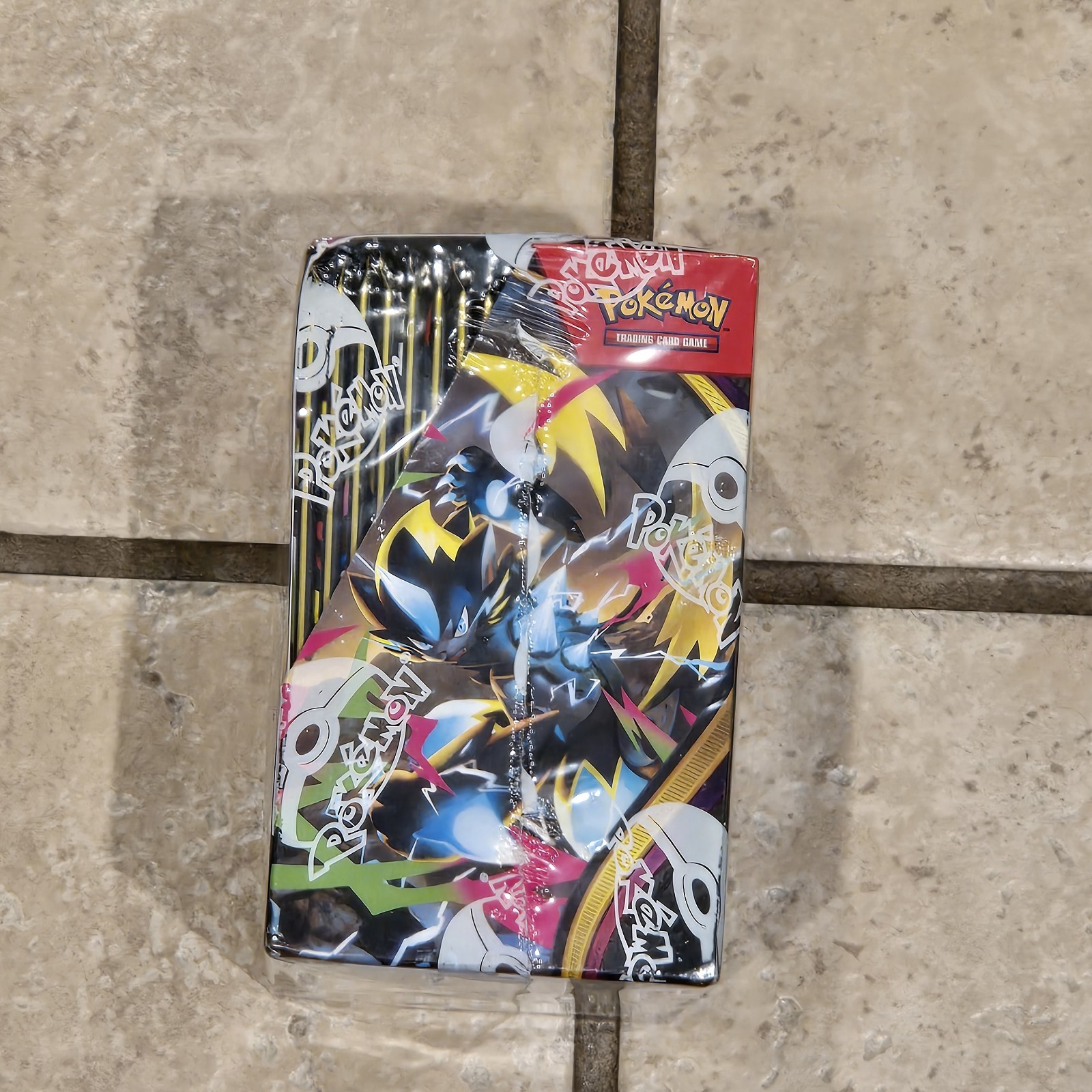 Pokemon TCG: Mega Evolution Pitch Black Booster Display Box (36 Packs)