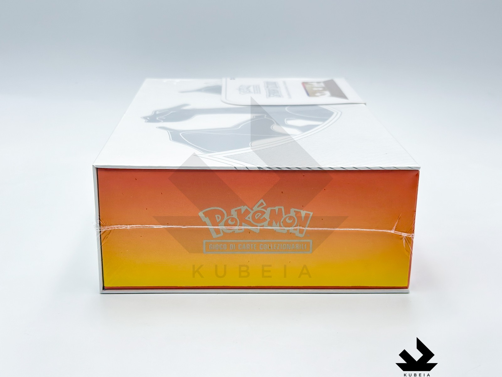 ITALIAN POKÉMON BOX SWORD AND SHIELD ULTRA PREMIUM COLLECTION CHARIZARD POKEMON