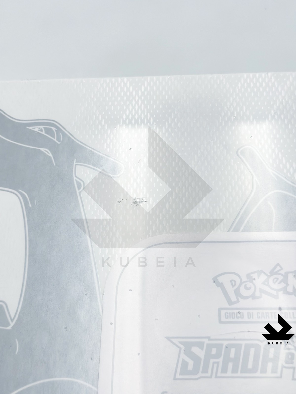 ITALIAN POKÉMON BOX SWORD AND SHIELD ULTRA PREMIUM COLLECTION CHARIZARD POKEMON