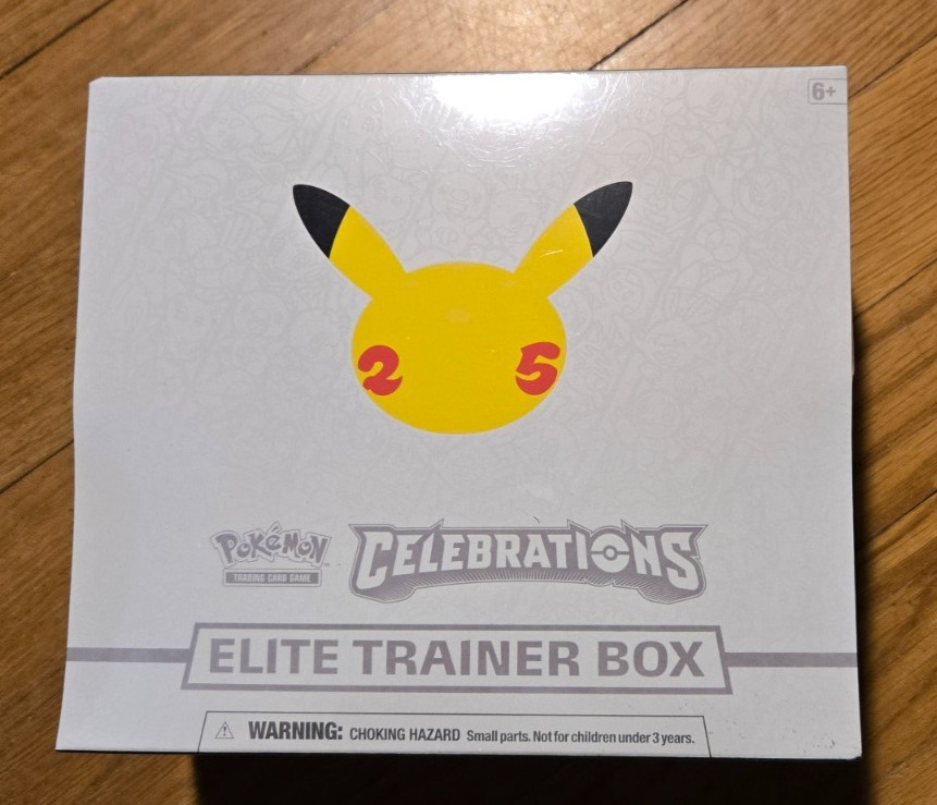 Pokemon TCG Elite Trainer Box ETB 25th Anniversary Celebrations Sealed (MINT)
