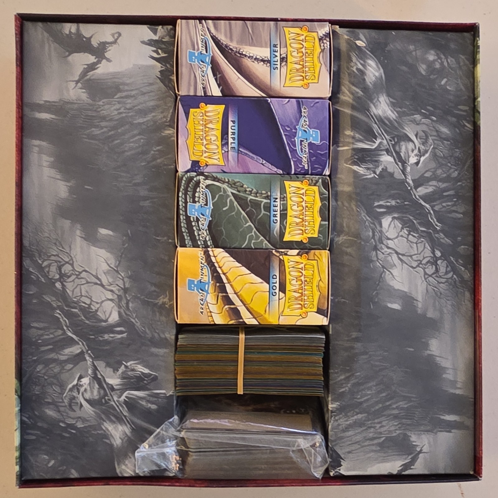 Fantasy Flight Games Lord of the Rings Card Game Box 226 Cards LCG MEC01