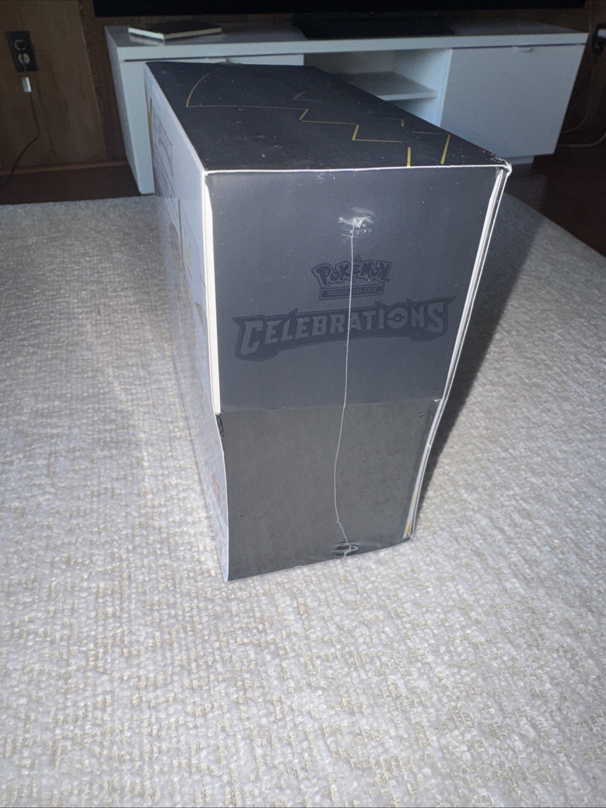 Pokémon TCG: 25th Anniversary Celebrations Elite Trainer Box (2021)