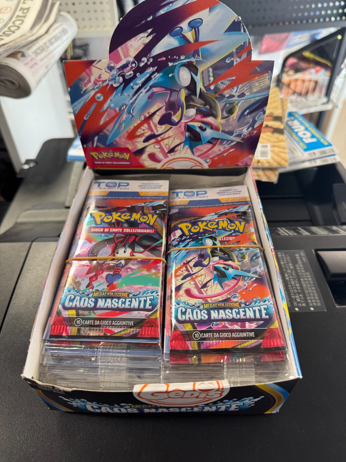 Pokemon Complete Box – 20 10 Card Bags – Rising Chaos (ITA) SEALED