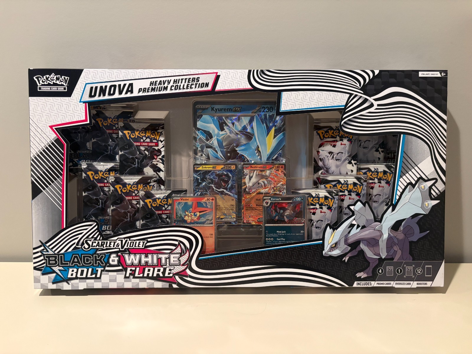 Pokemon TCG Unova Heavy Hitters Premium Collection Black Bolt & White Flare NEW