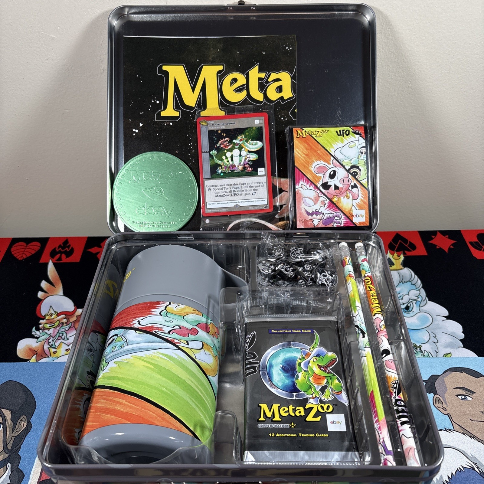 MetaZoo x eBay Exclusive Lunchbox UFO Limited Edition Black & Silver Handle