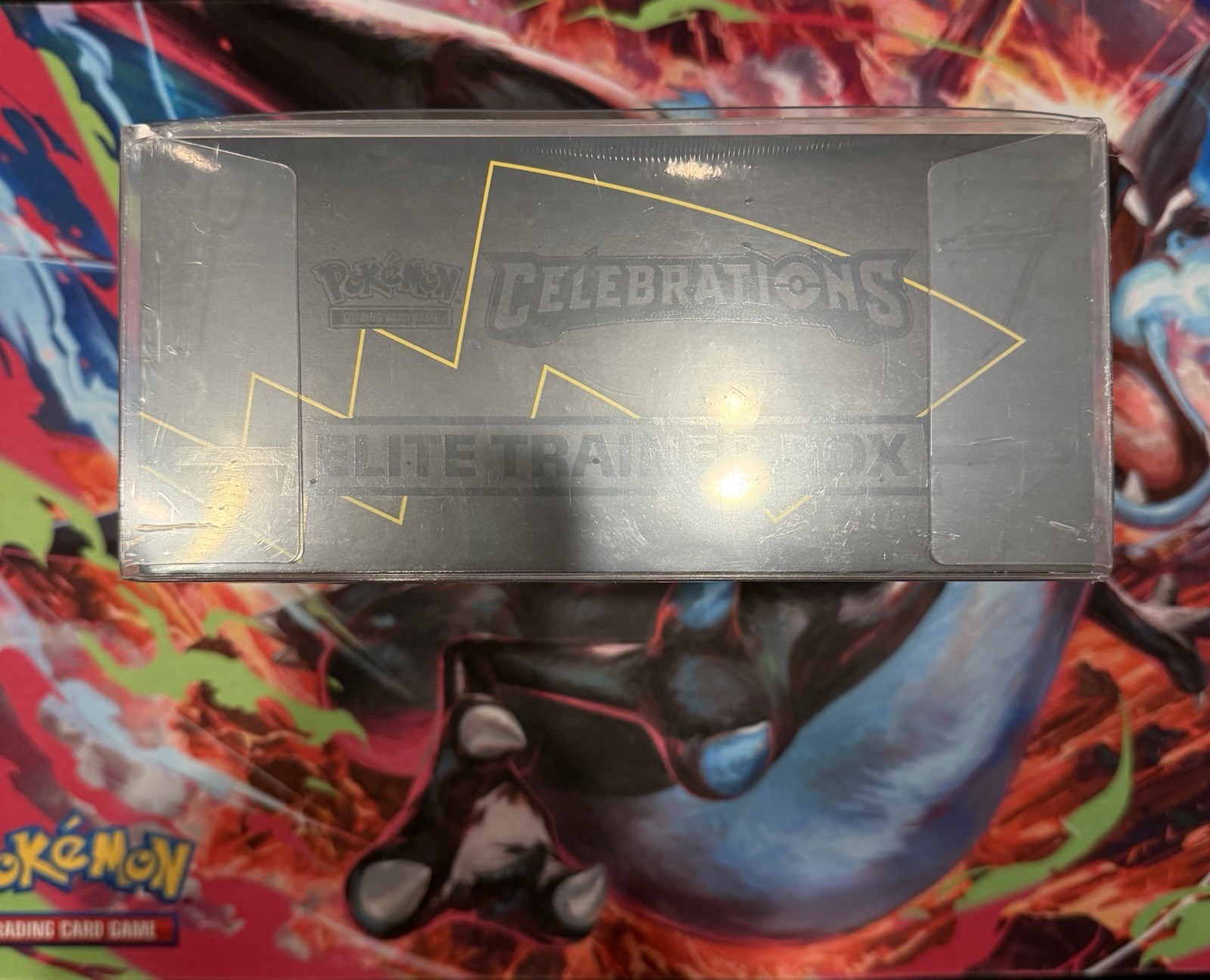 Pokémon TCG: 25th Anniversary Celebrations Elite Trainer Box (2021) SEALED!