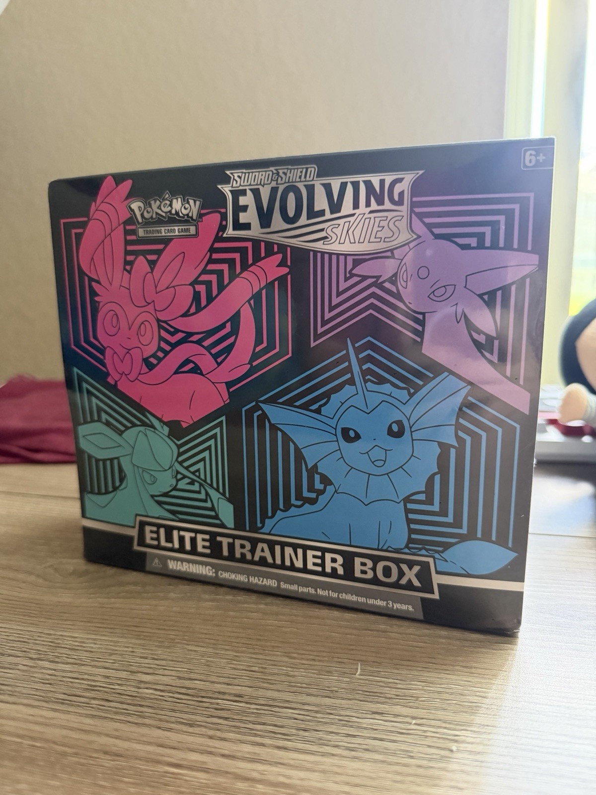 Pokemon Evolving Skies Elite Trainer Box very small Tear
