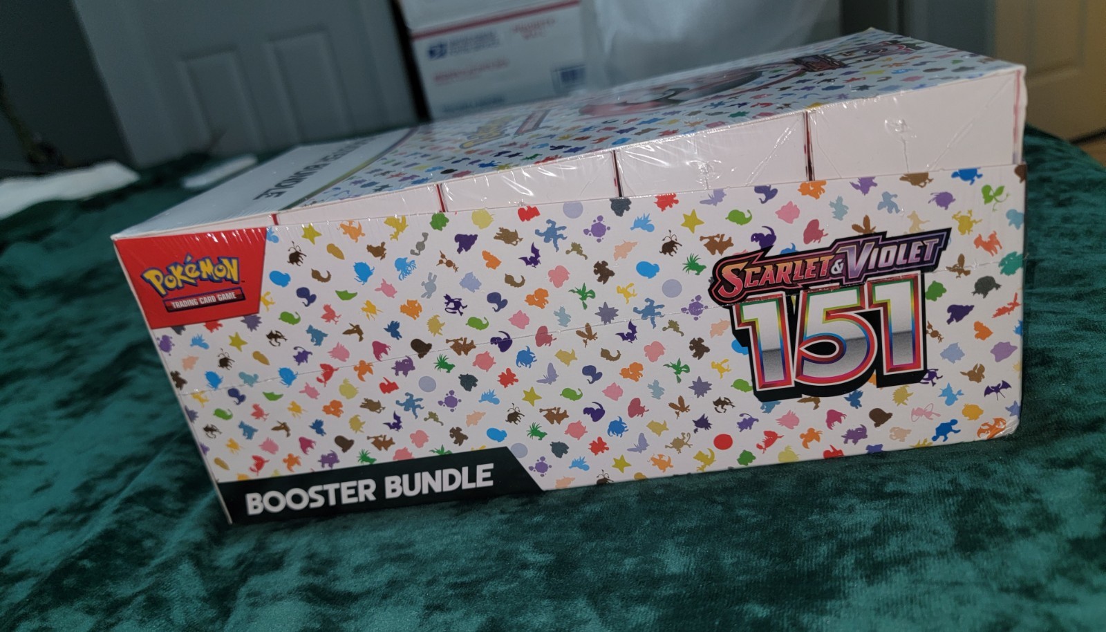 Pokemon TCG 151 MEW EN Booster Bundle Display SEALED SV3.5