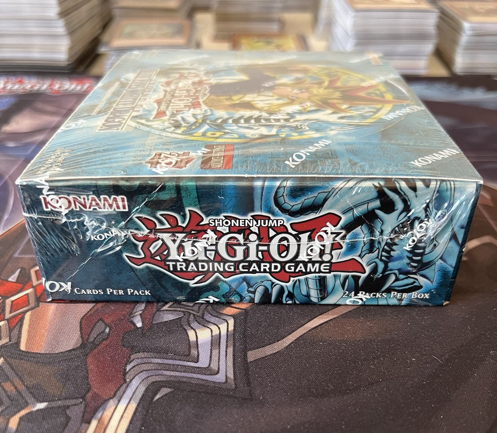 Yugioh! Legend of Blue-Eyes White Dragon Booster Box (25th Anniversary) Sealed