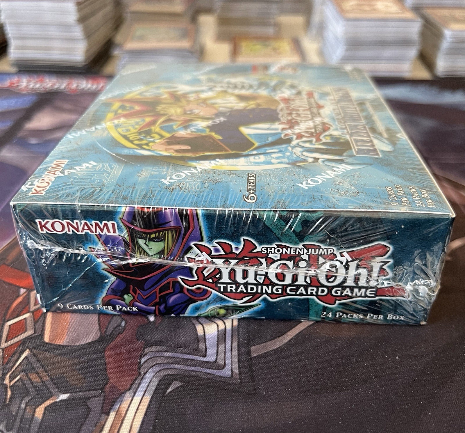 Yugioh! Legend of Blue-Eyes White Dragon Booster Box (25th Anniversary) Sealed
