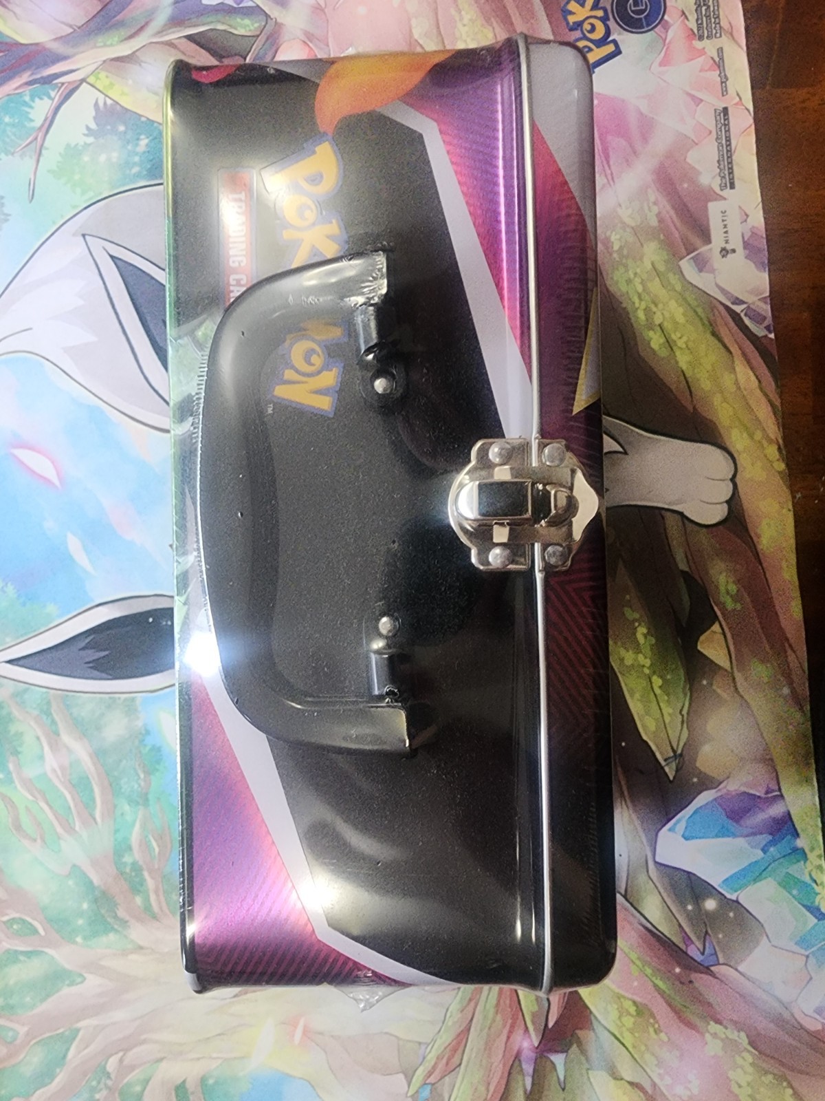 Pokemon TCG Fall 2020 Collector’s Treasure Chest Lunch Box Tin New Sealed