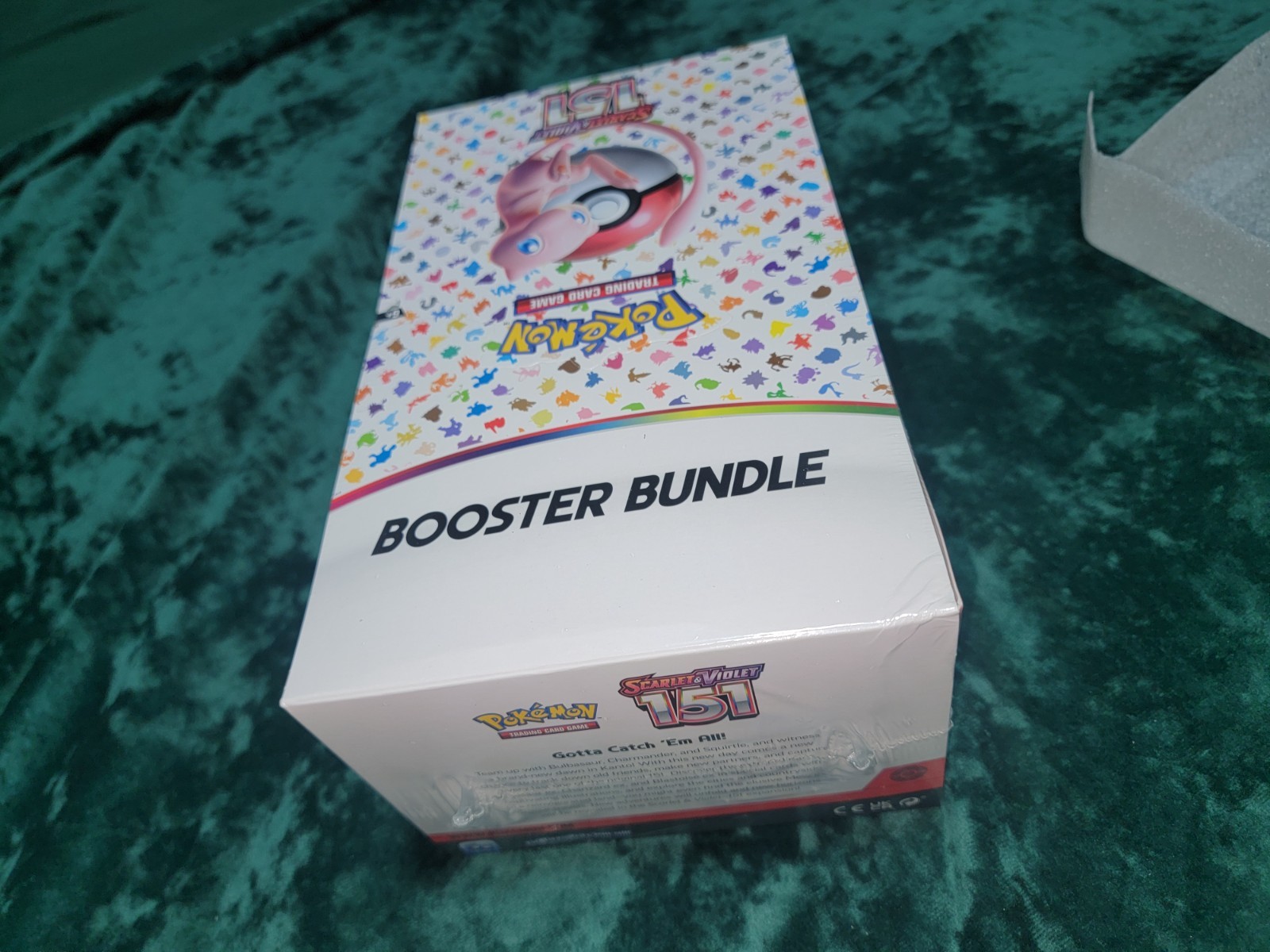 Pokemon TCG 151 MEW EN Booster Bundle Display SEALED SV3.5