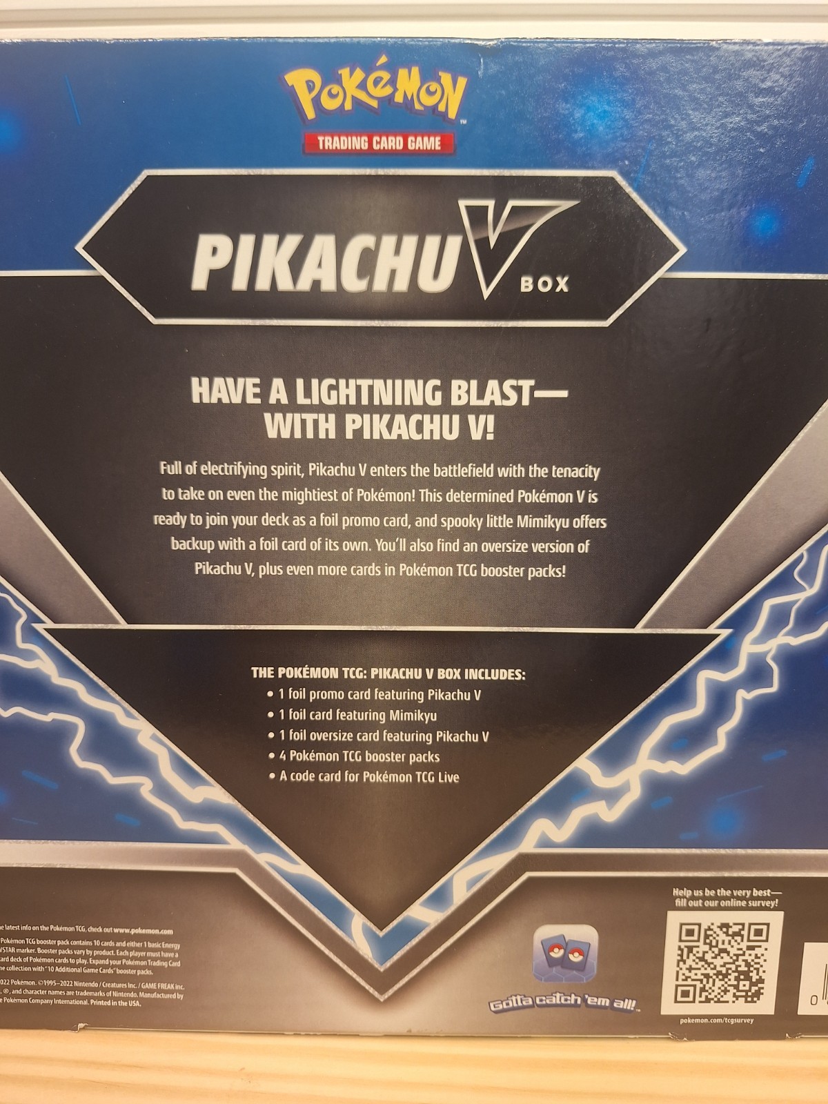 Pokémon TCG: Pikachu V Box