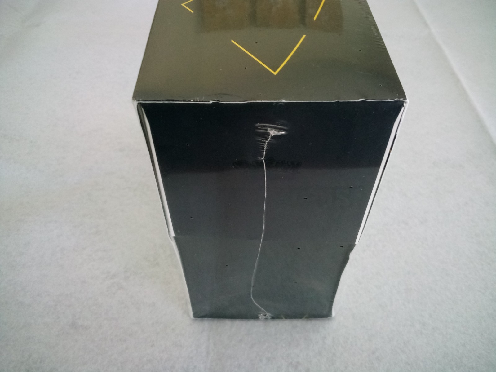 Pokémon Celebrations Elite Trainer Box (ETB) – Factory Sealed – Pokémon TCG