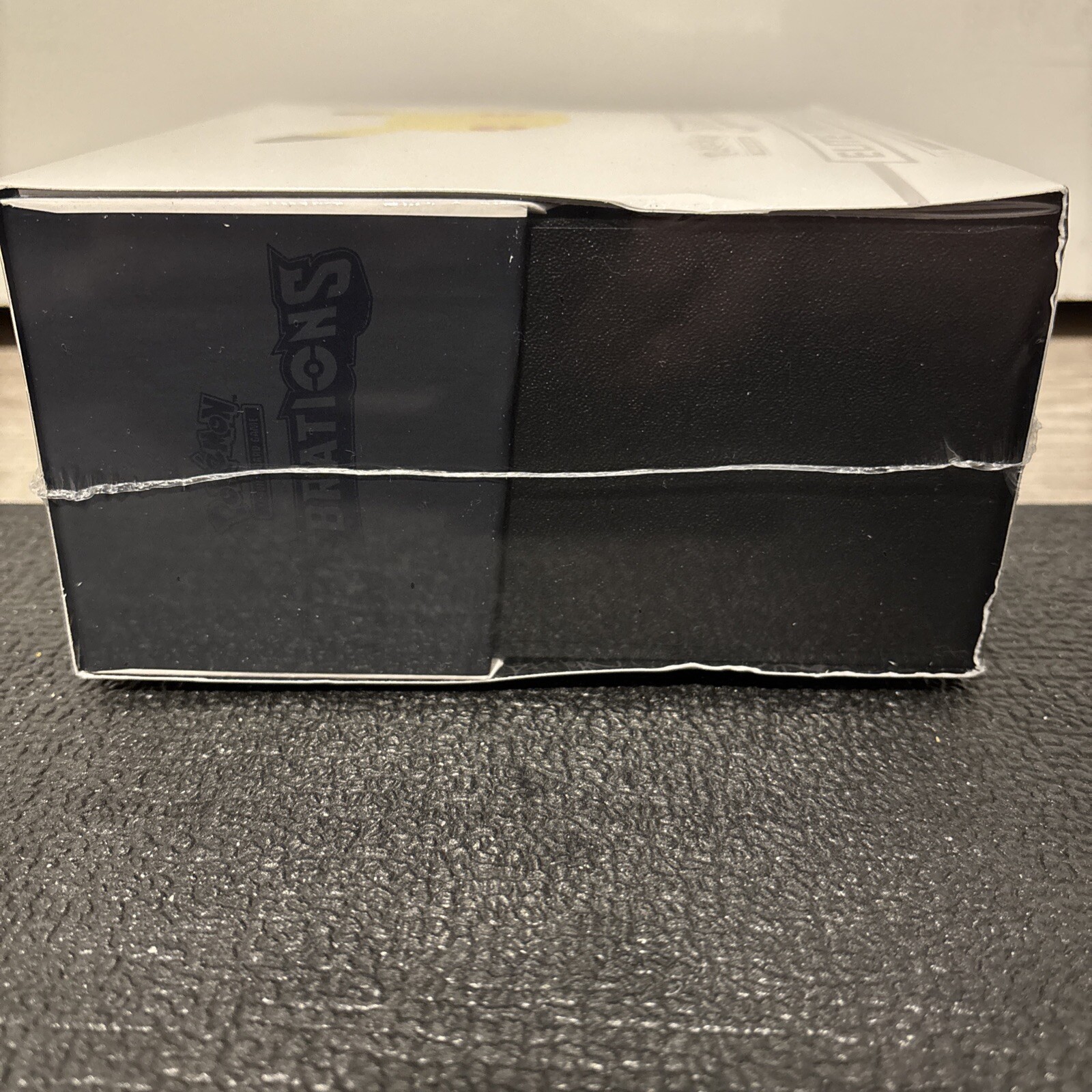 Pokemon TCG: 25th Anniversary Celebrations Elite Trainer Box (2021) Sealed New