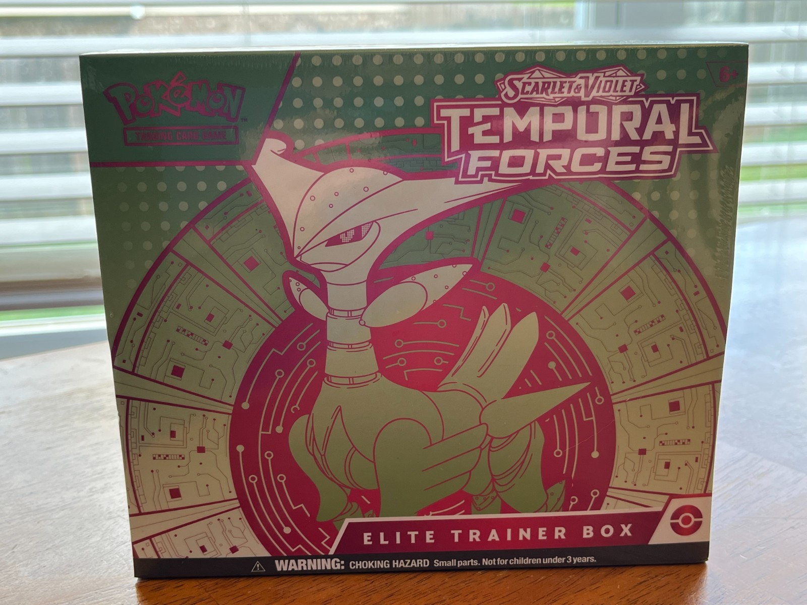Pokemon Temporal Forces Iron Leaves Elite Trainer Box – Sealed