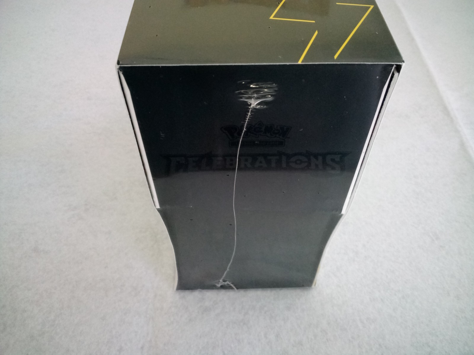 Pokémon Celebrations Elite Trainer Box (ETB) – Factory Sealed – Pokémon TCG