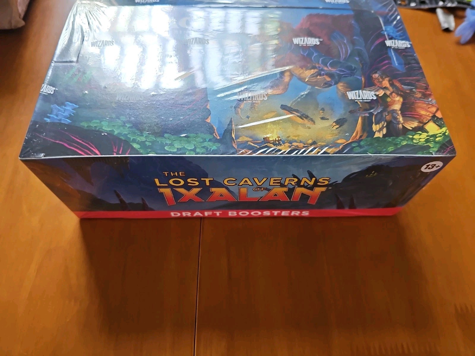 Magic: The Gathering – The Lost Caverns of Ixalan LCI Draft Booster Display Box