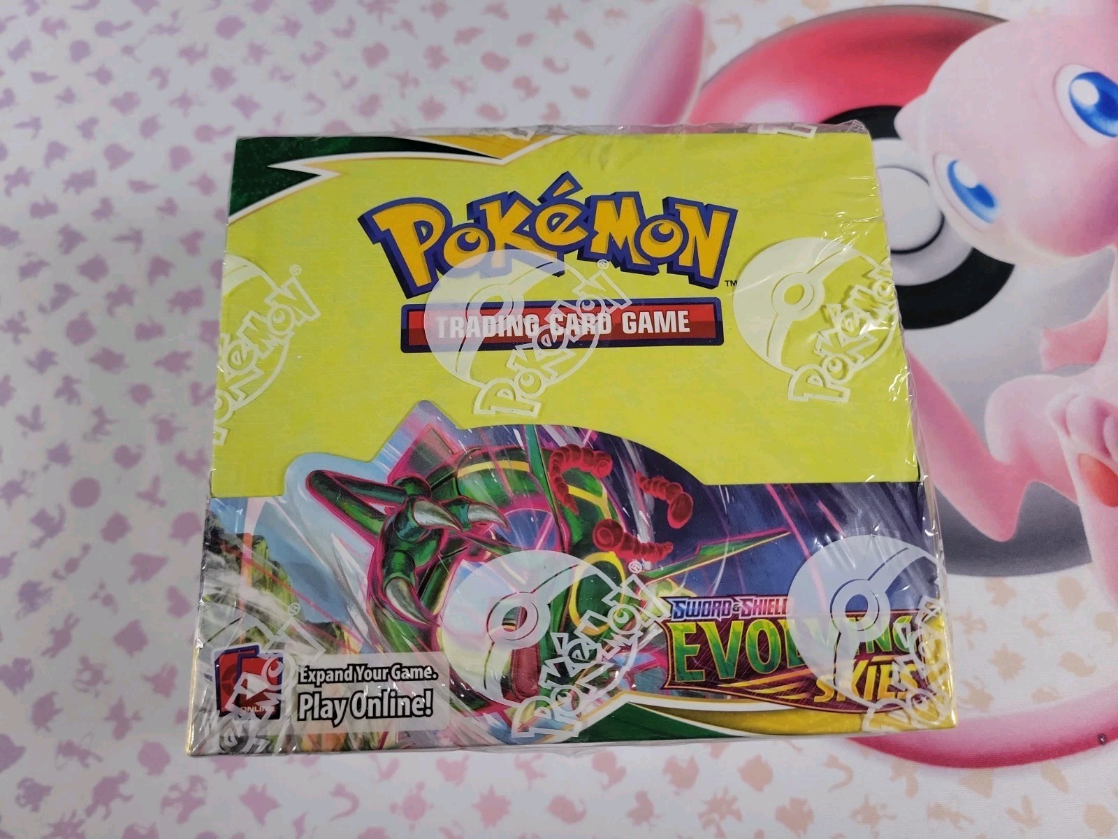 Pokemon Evolving Skies Booster Box Broken seal on bottom