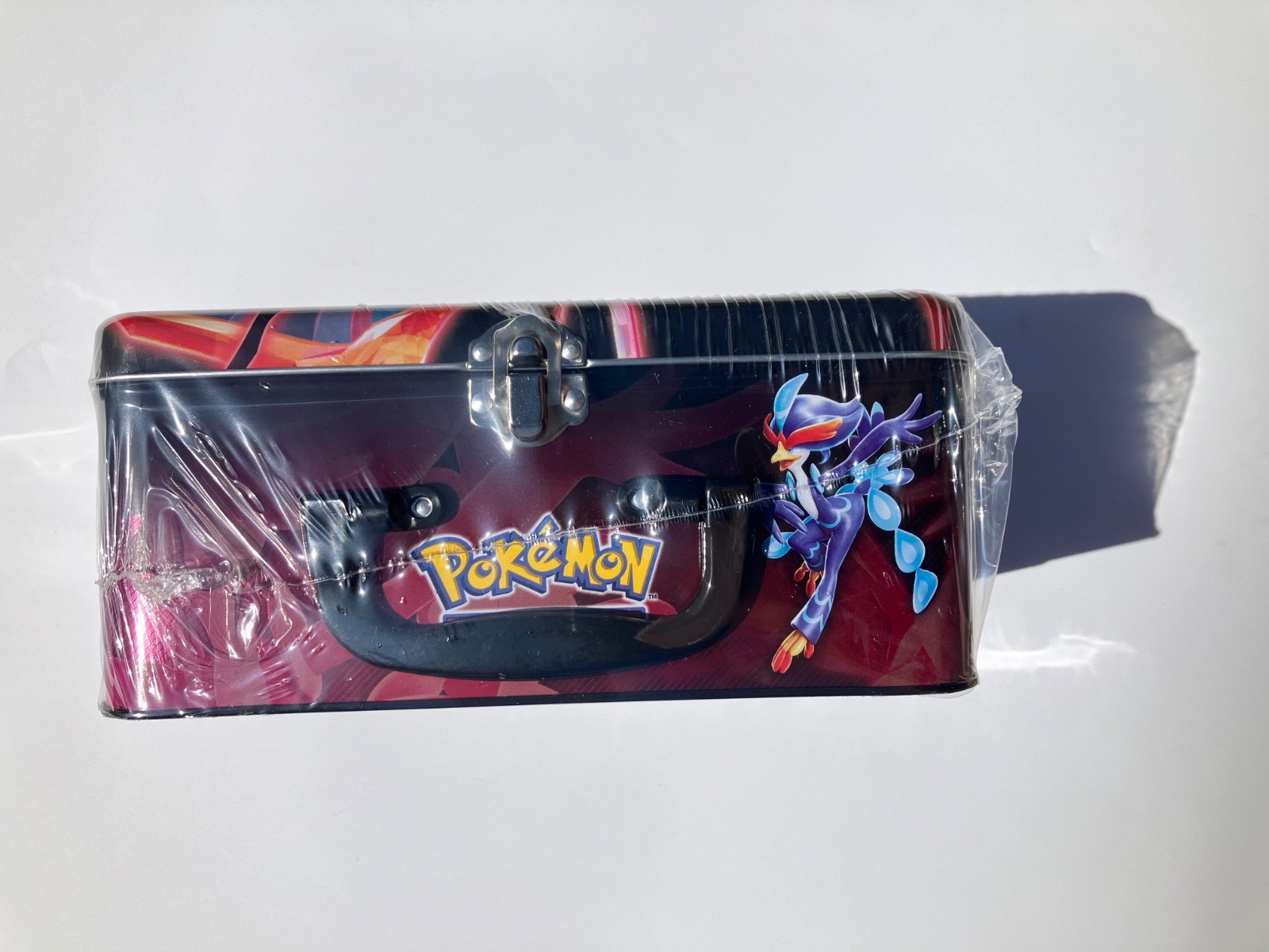 2023 Charizard Collectors Chest Lunchbox Tin Pokémon TCG, Sealed, Free Shipping