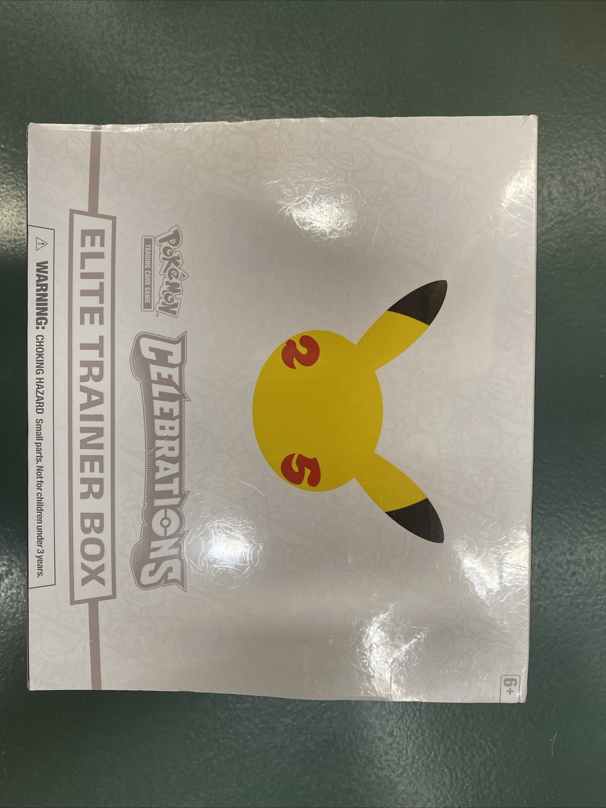 Pokémon TCG: 25th Anniversary Celebrations Elite Trainer Box (2021)