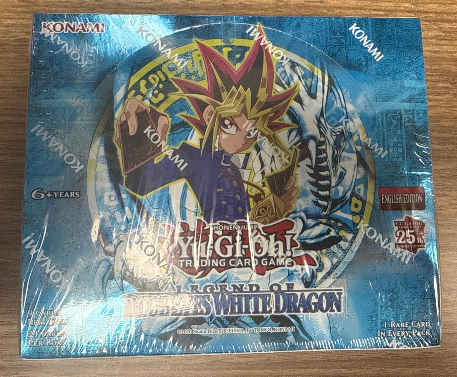 Konami Yu-Gi-Oh! TCG (25th Anniversary Edition) Legend of Blue Eyes White Dragon