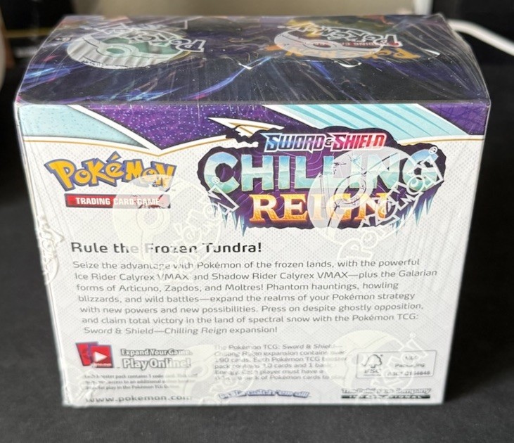 Pokémon TCG Sword & Shield Chilling Reign Booster Box Sealed New
