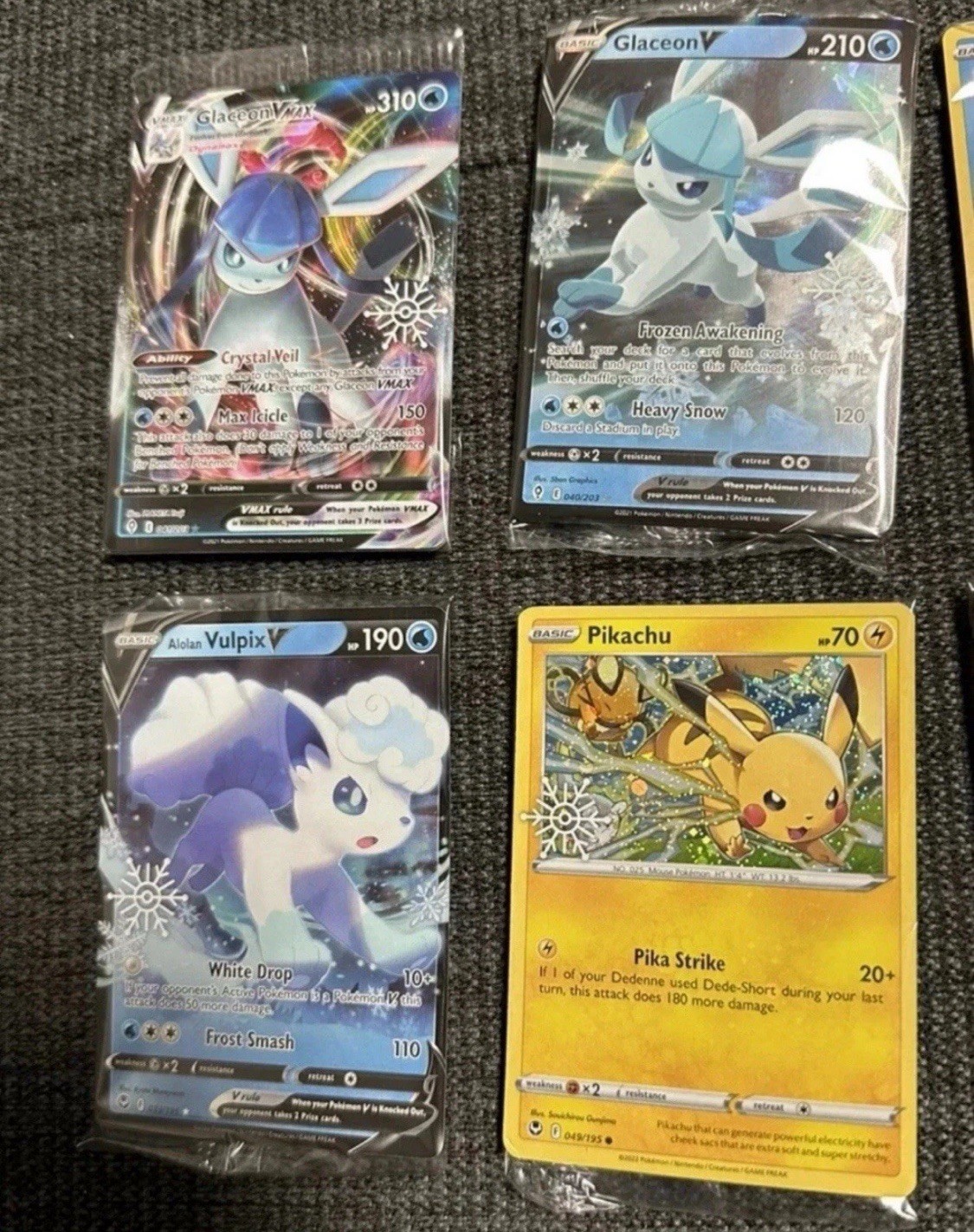 Pokemon TCG 2023 Holiday Advent Calendar Contents (Promos, Keychain, Stickers)