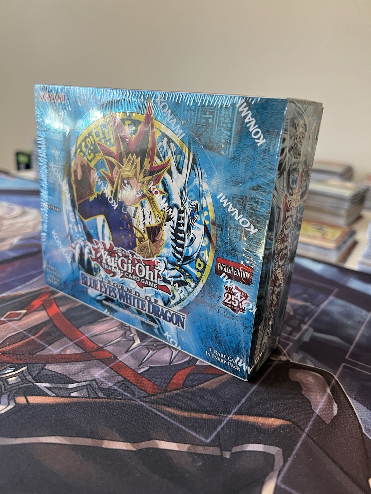 Yugioh! Legend of Blue-Eyes White Dragon Booster Box (25th Anniversary) Sealed