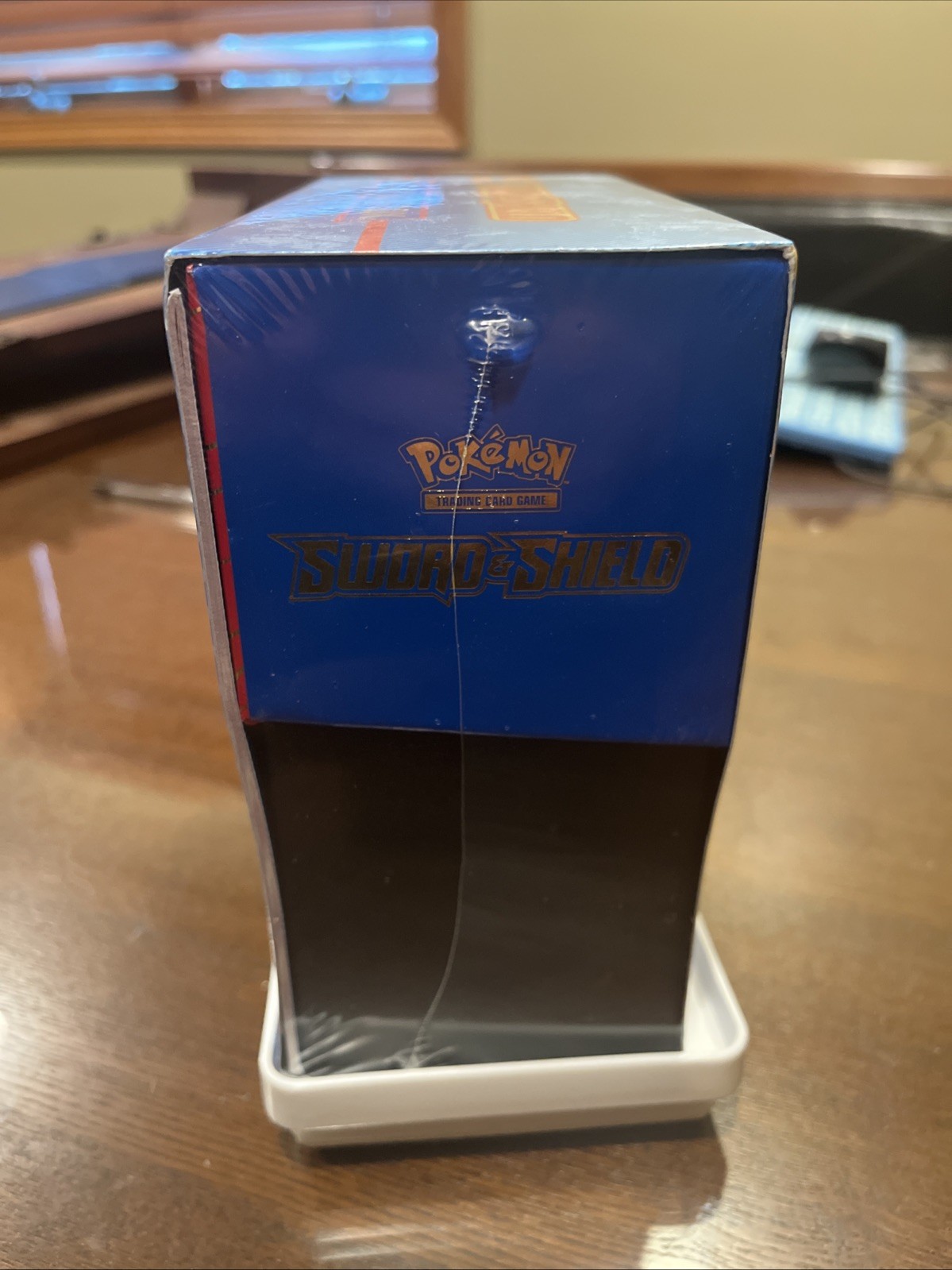 Pokemon Sword and Shield Base Set ETB Elite Trainer Box (small tear)