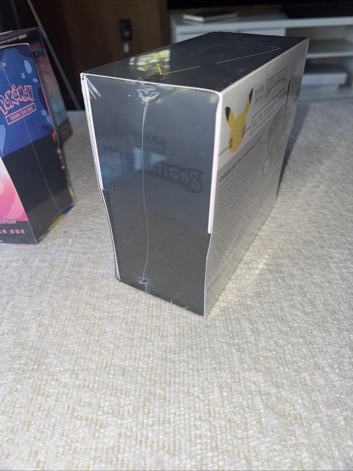 Pokémon TCG: 25th Anniversary Celebrations Elite Trainer Box (2021)