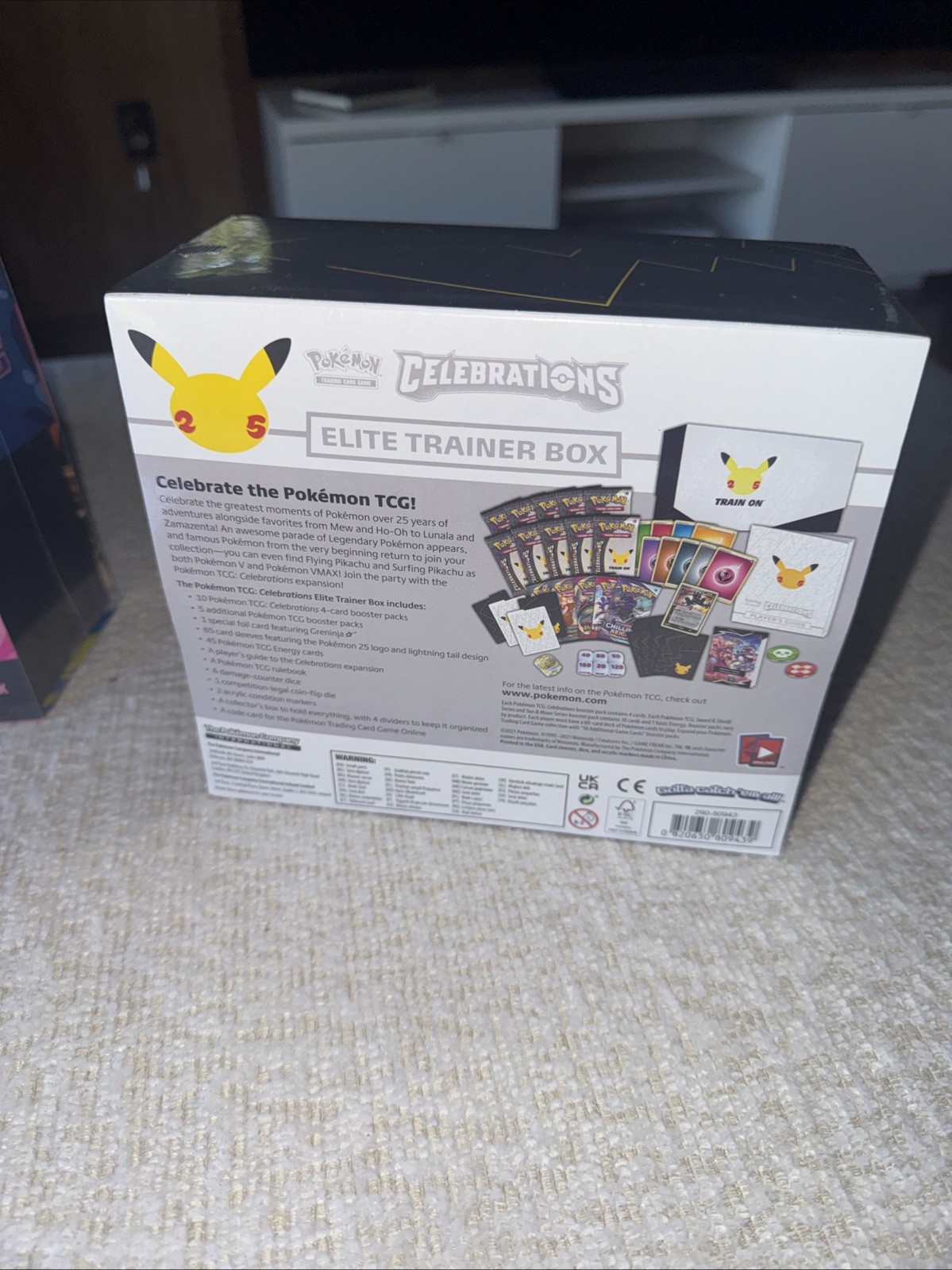 Pokémon TCG: 25th Anniversary Celebrations Elite Trainer Box (2021)