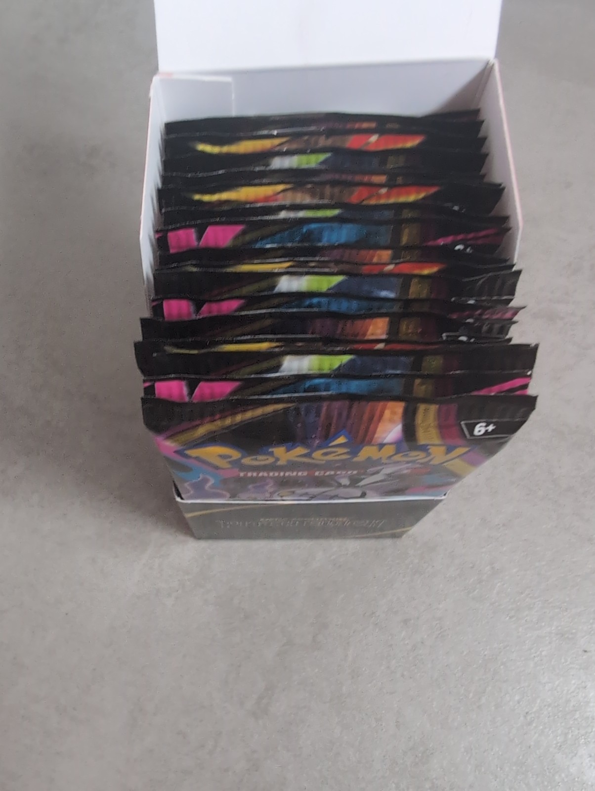 Pokemon TCG Mega Evolution Pitch Black Half Booster Box 18 Packs Sealed New