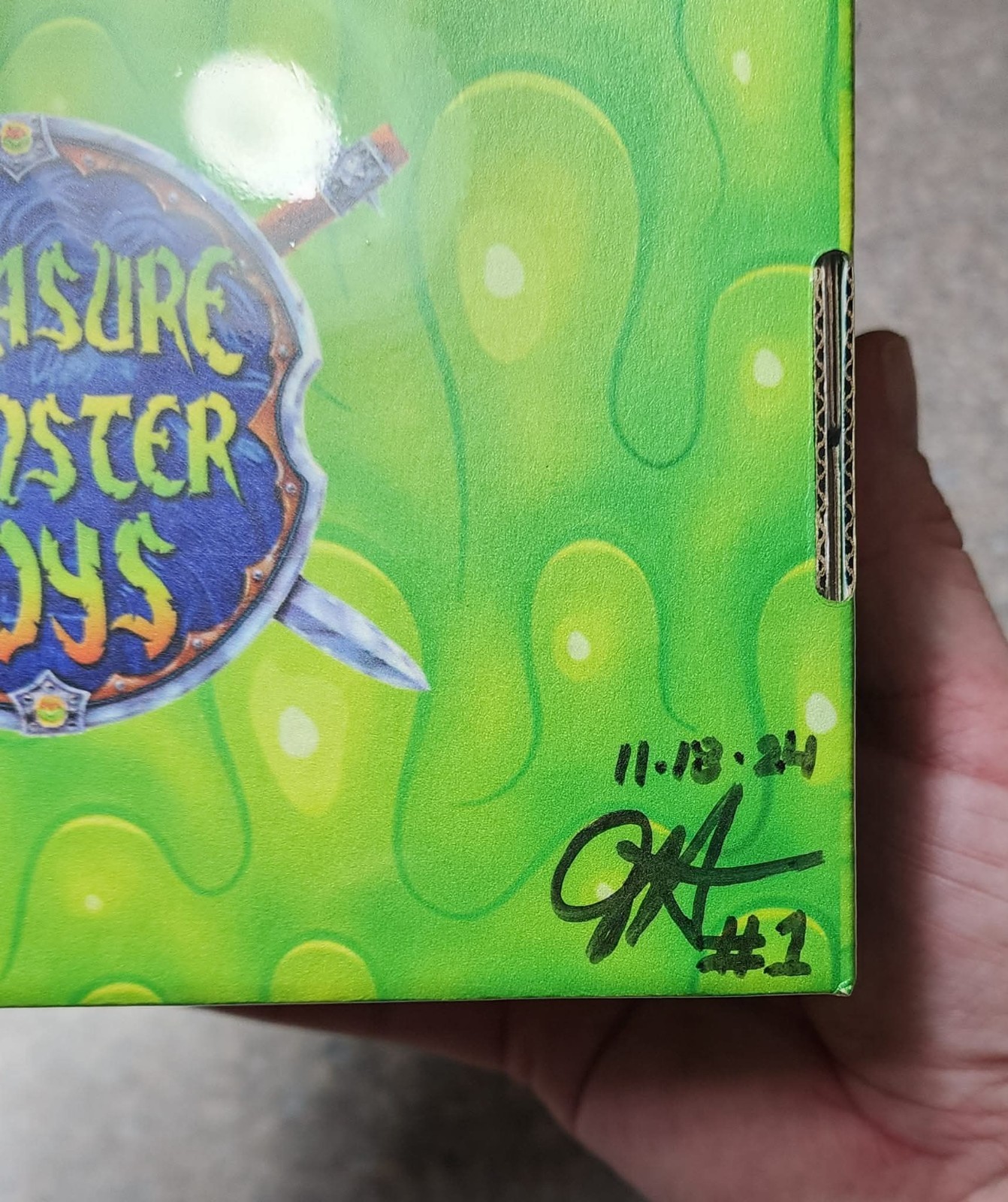 Treasure Monster Toys Shadow Line Hobby Box Mutant Multiverse #1 Signed TCG CCG